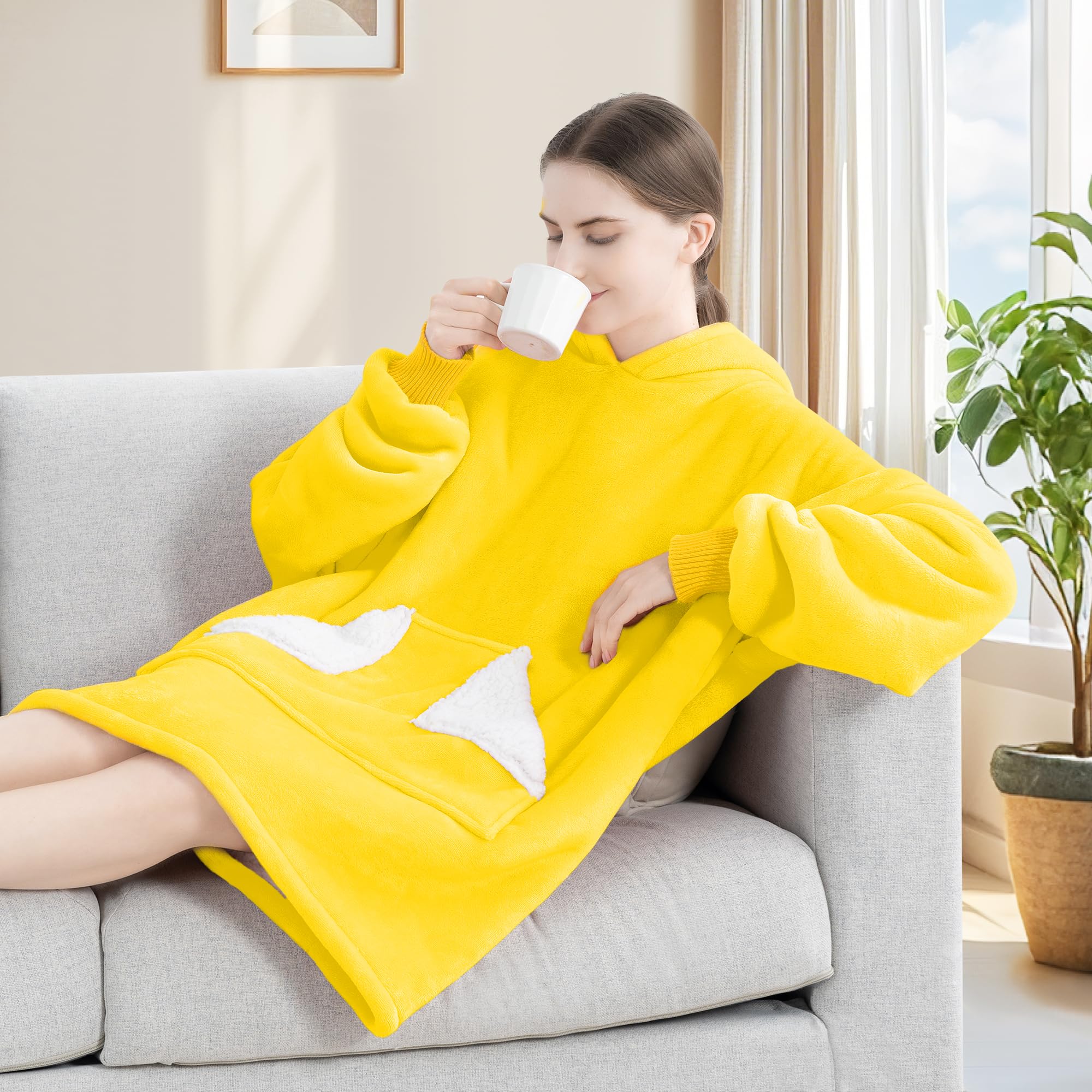 Touchat Wearable Blanket Hoodie, Oversized Sherpa Fleece Sweatshirt Blanket with Giant Hood Pocket and Sleeves for Adult, Warm & Cozy Grey Blanket Gifts for Women