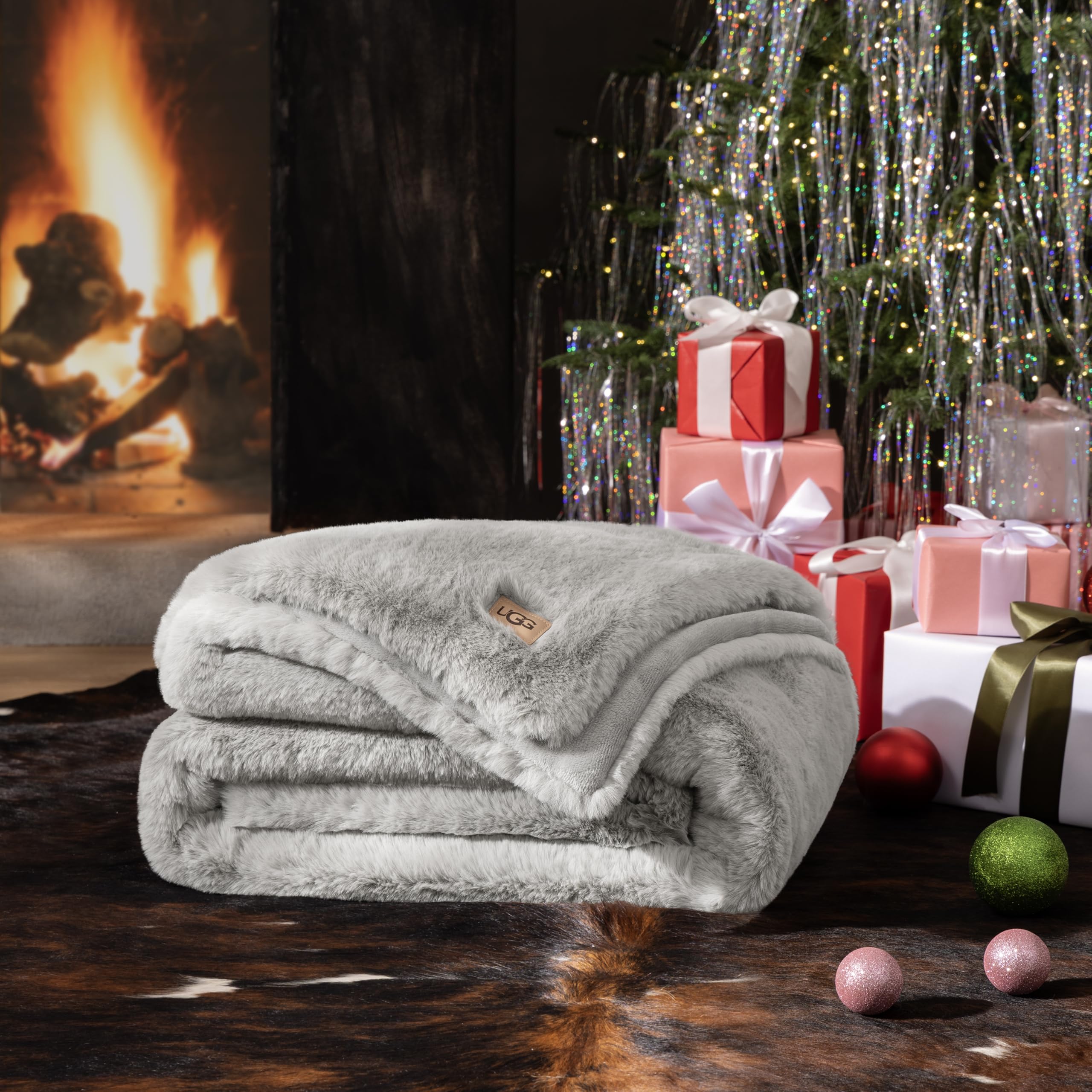 UGG Plush Faux Fur Throw Blanket Reversible Medium Weight Luxury Soft Throw Blankets for Bed or Chair, Hypoallergenic, Machine Washable, Home Decor, 50-inch x 70-inch, Charcoal Dark Grey (Euphoria)